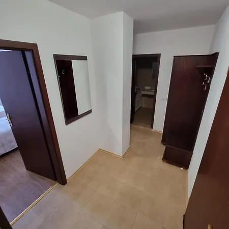 Mountain Paradise 2 - Cosy 2 Bed Mountain View - Washer Apartament Bansko