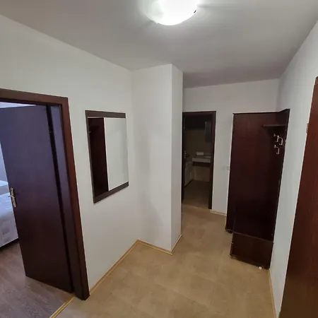 Mountain Paradise 2 - Cosy 2 Bed Mountain View - Washer Apartament Bansko